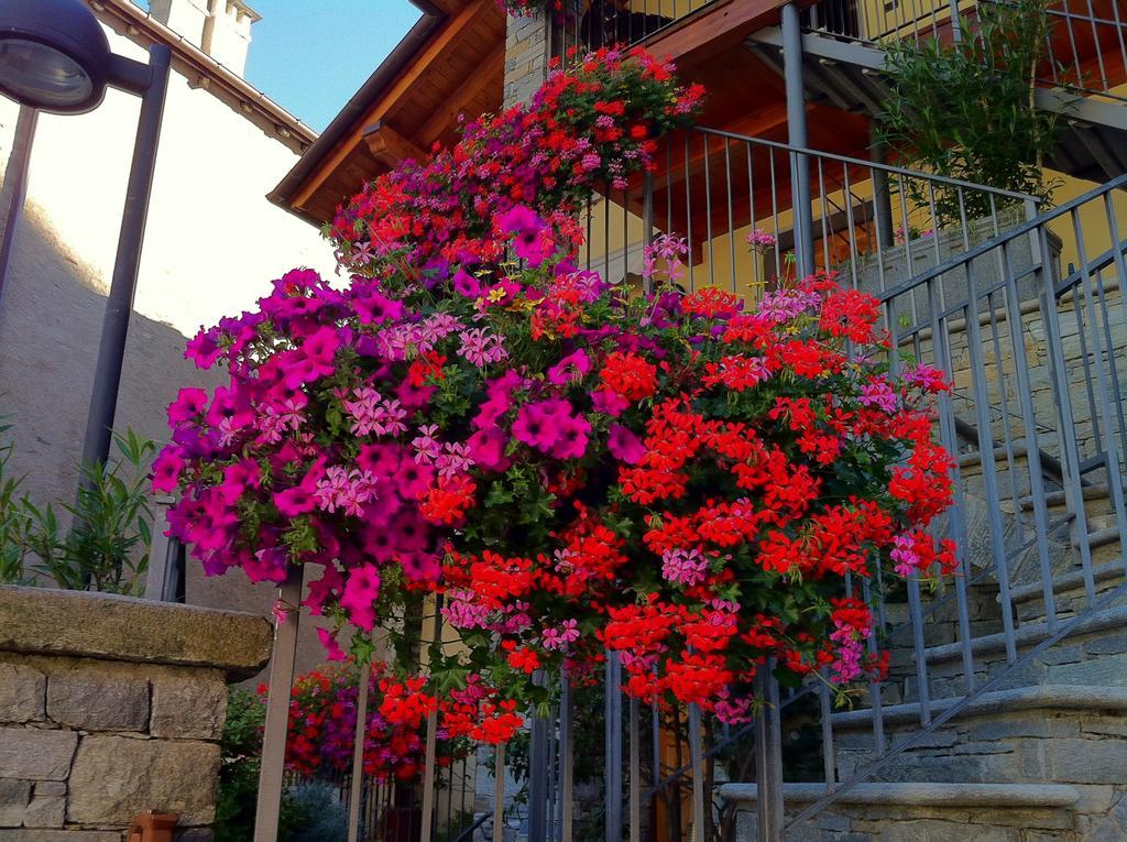 B&B Al Castel Pont-Saint-Martin Zewnętrze zdjęcie