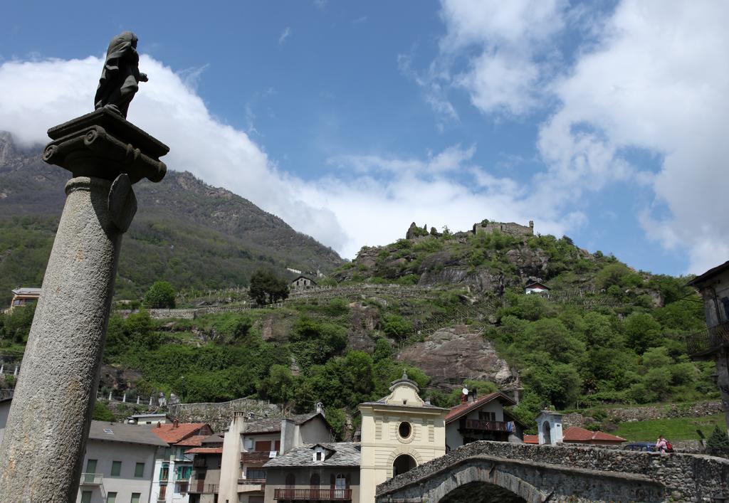 B&B Al Castel Pont-Saint-Martin Zewnętrze zdjęcie